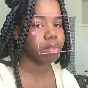 Meet your Posher, Shanel